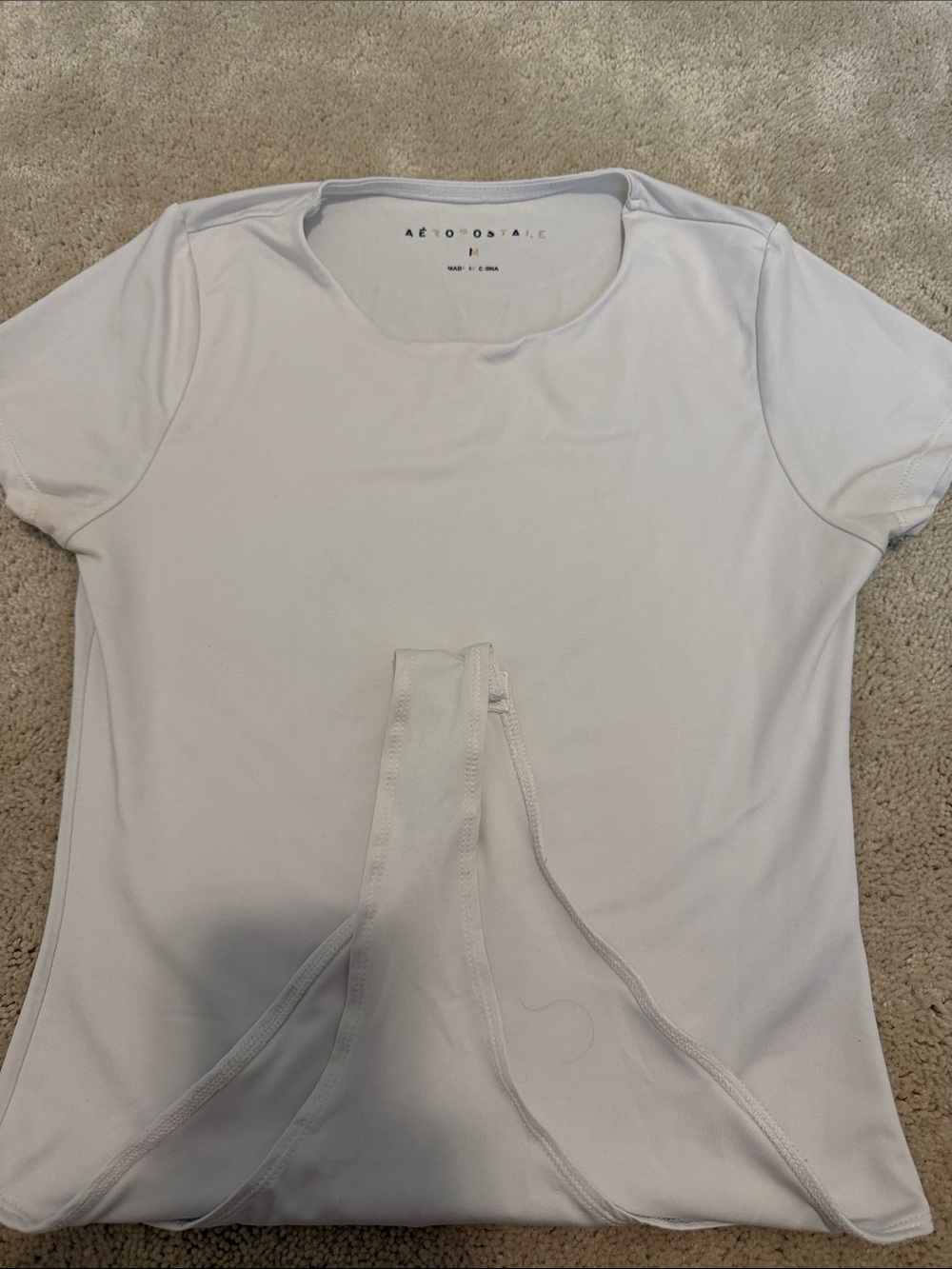 Aeropostale White Short Sleeve Crew Tee - Classic Fit